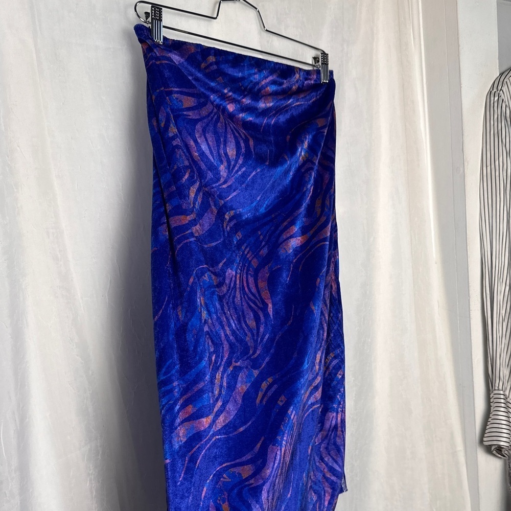 3/$20š„ PrettyLittleThing PLUS NWT Tube Dress Stretchy Bodycon Purple Pink Velour - Picture 2 of 13